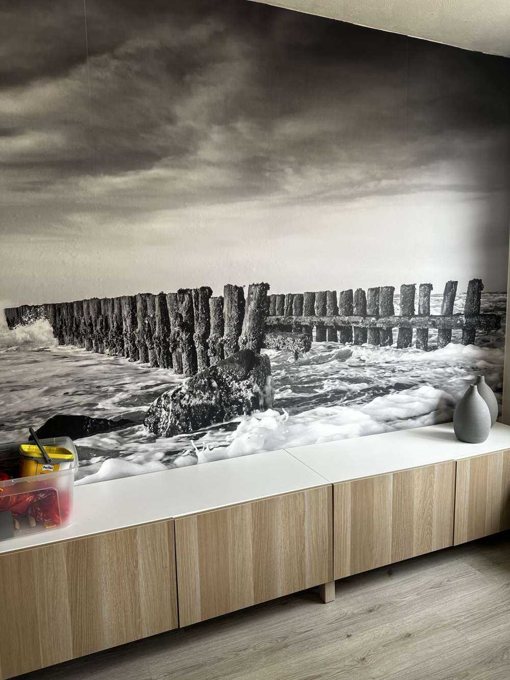 Foaming sea in black and white