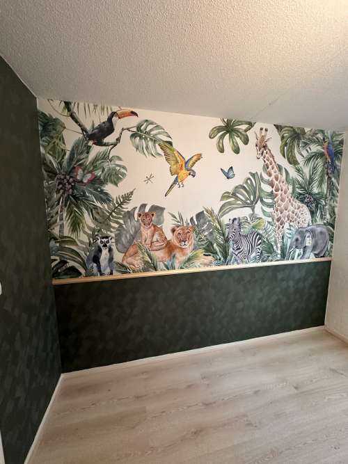 Wild jungle animals