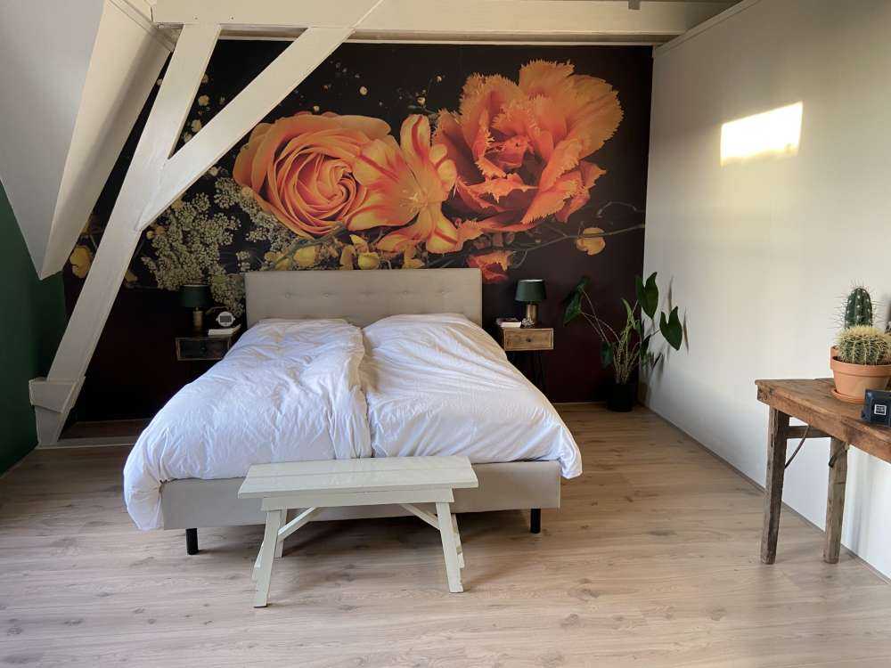 Compound floral garland