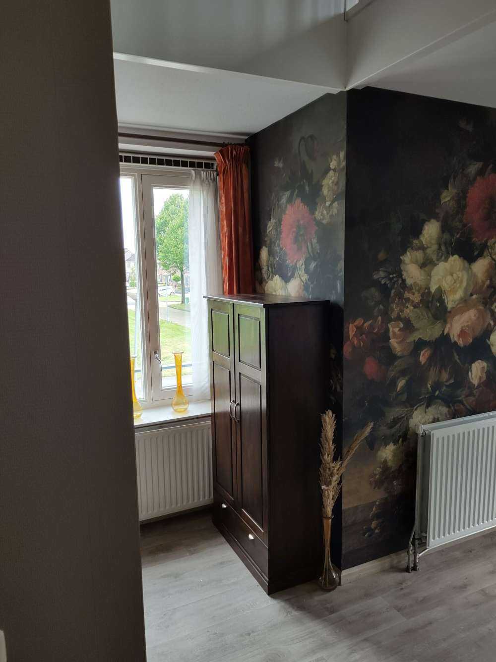 Still life with flowers