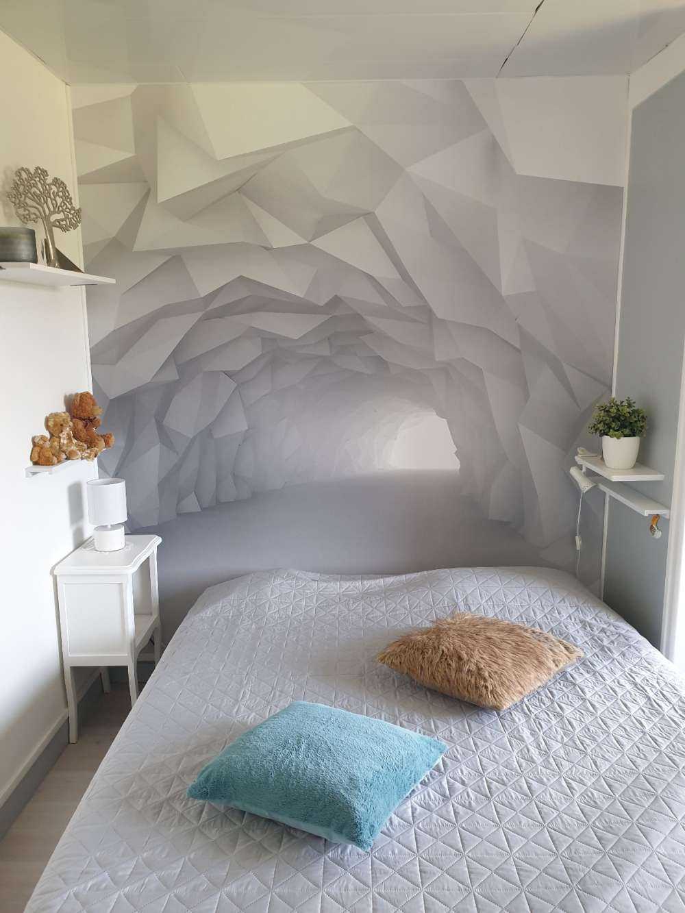 Pointed tunnel in 3D