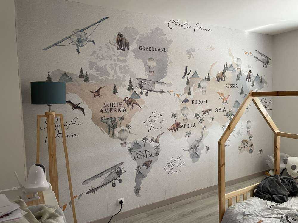 World map with dinosaurs