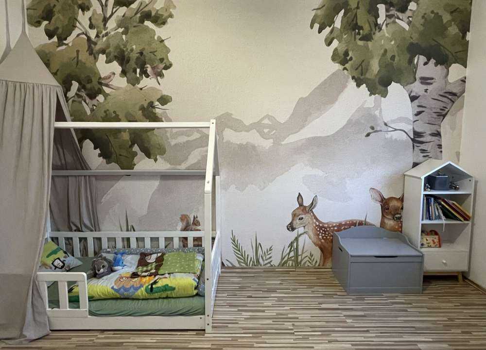 Two deer in the forest