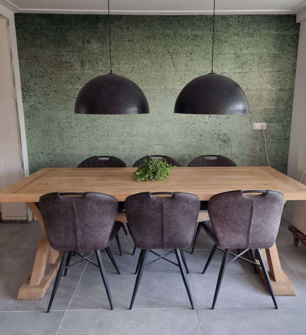Green concrete wall