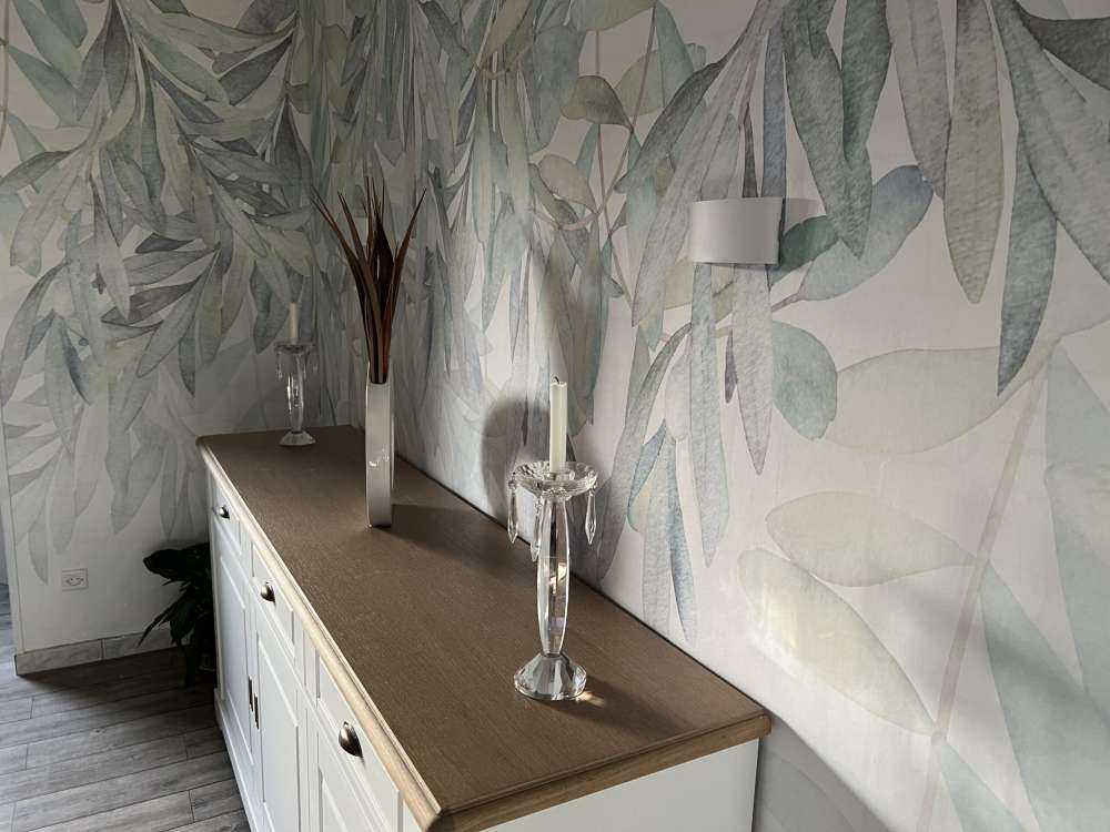 Pastel coloured watercolour leaves