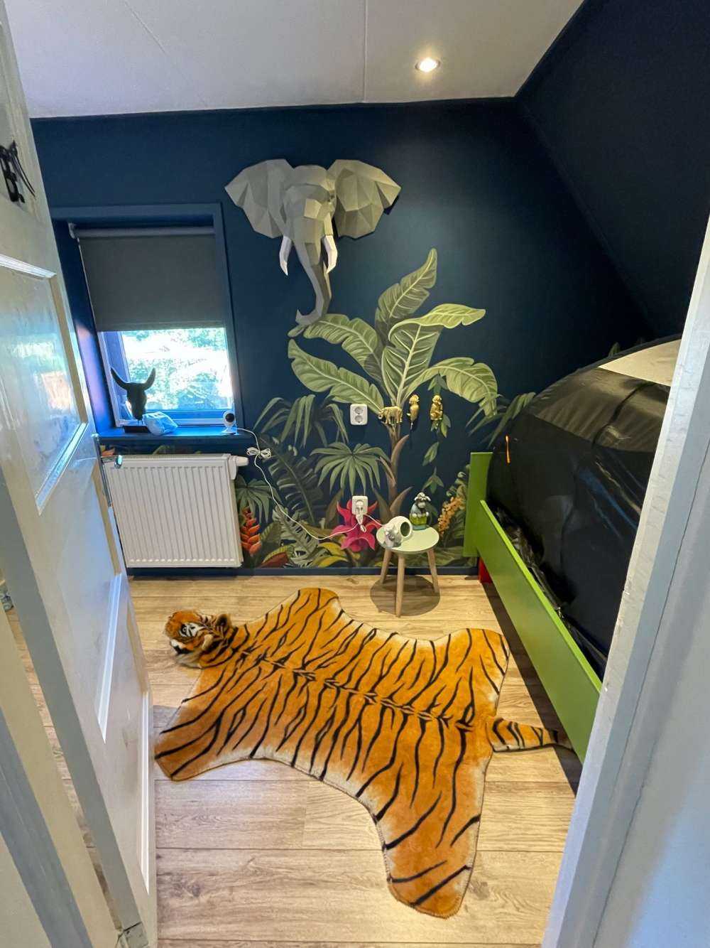 Jungle flowers and trees