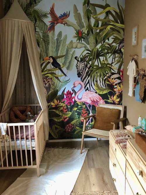 Colourful jungle with animals