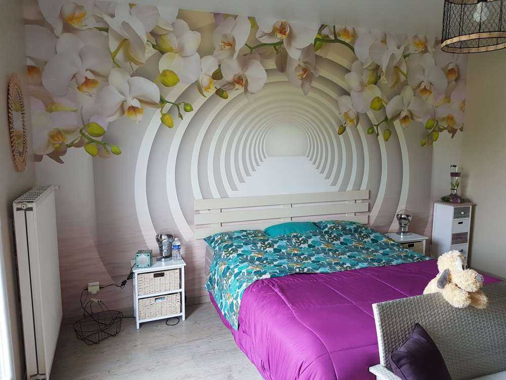 Tunnel with orchids