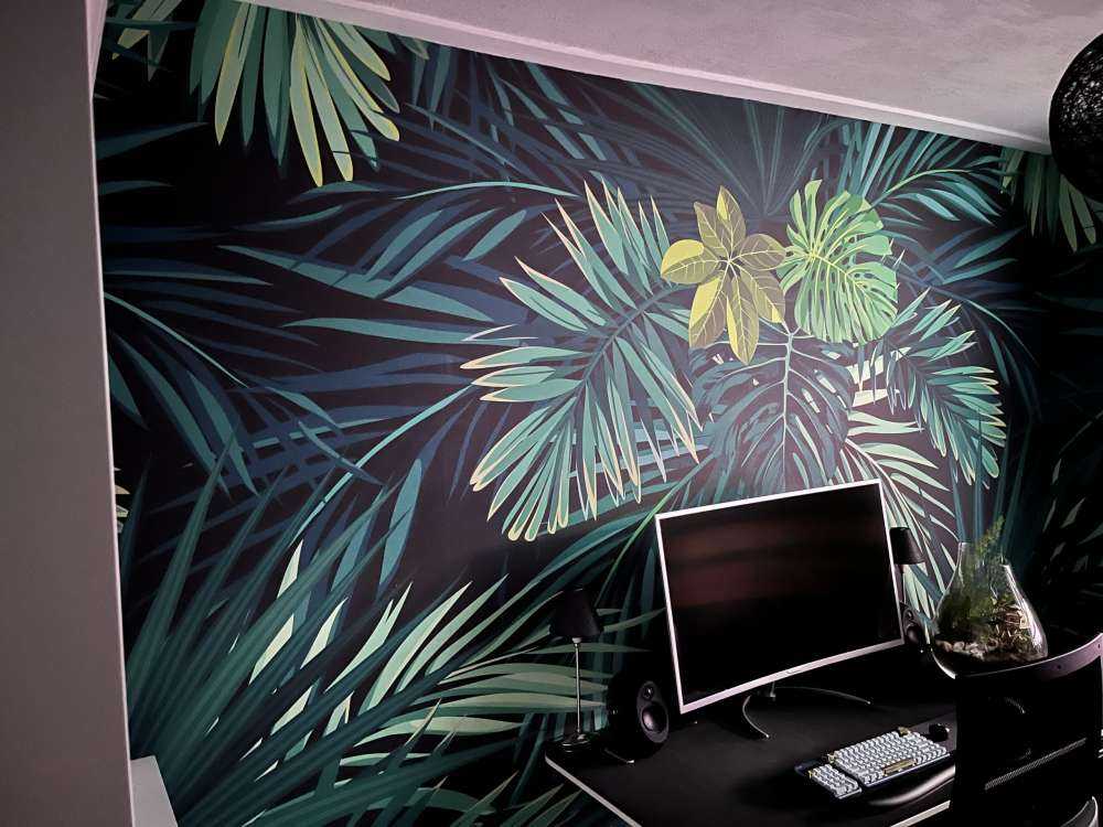 Beautiful green leaves