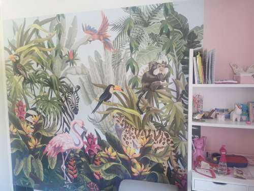 Colourful jungle with animals