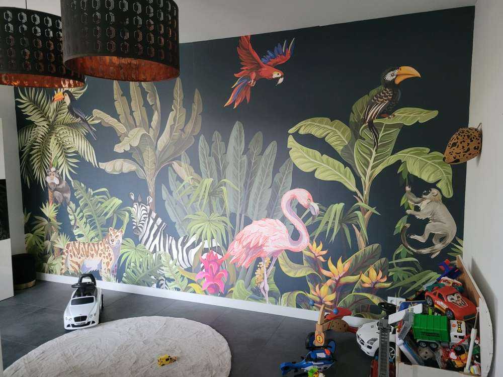 Colored jungle animals