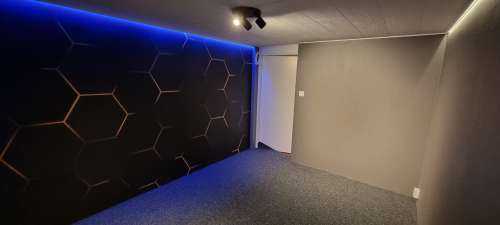 Luxury honeycomb