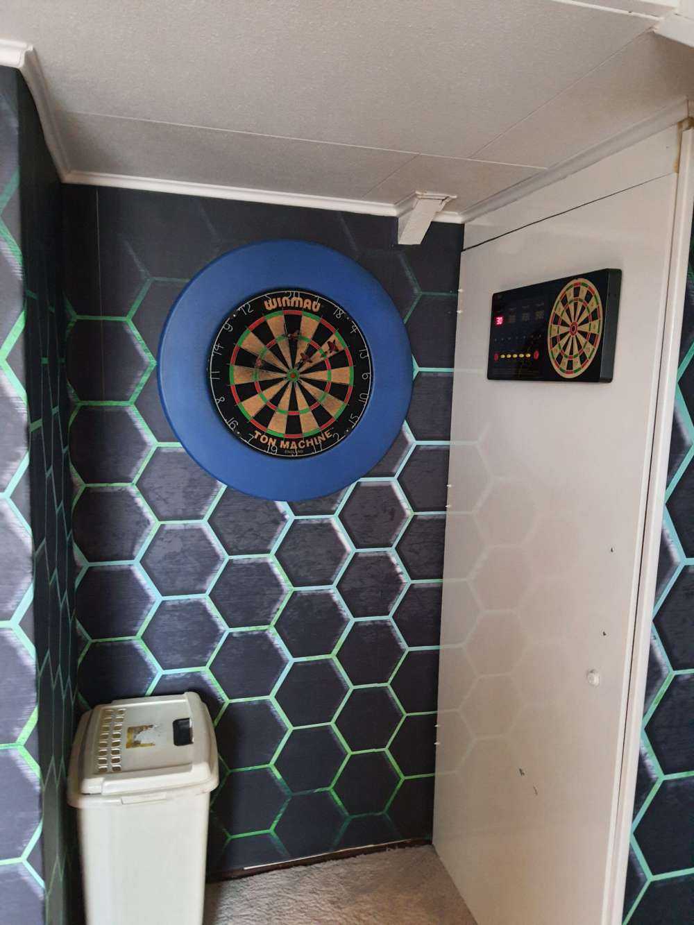 Hexagons with green lights