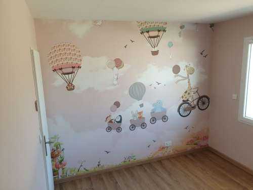 Floating animals