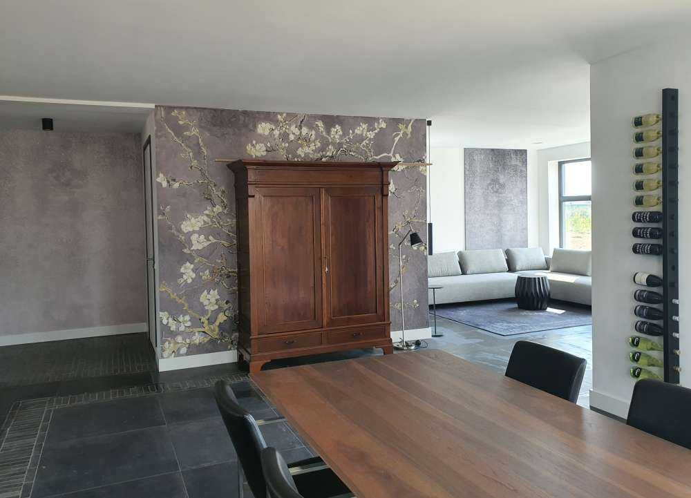 Light-coloured Almond Blossom