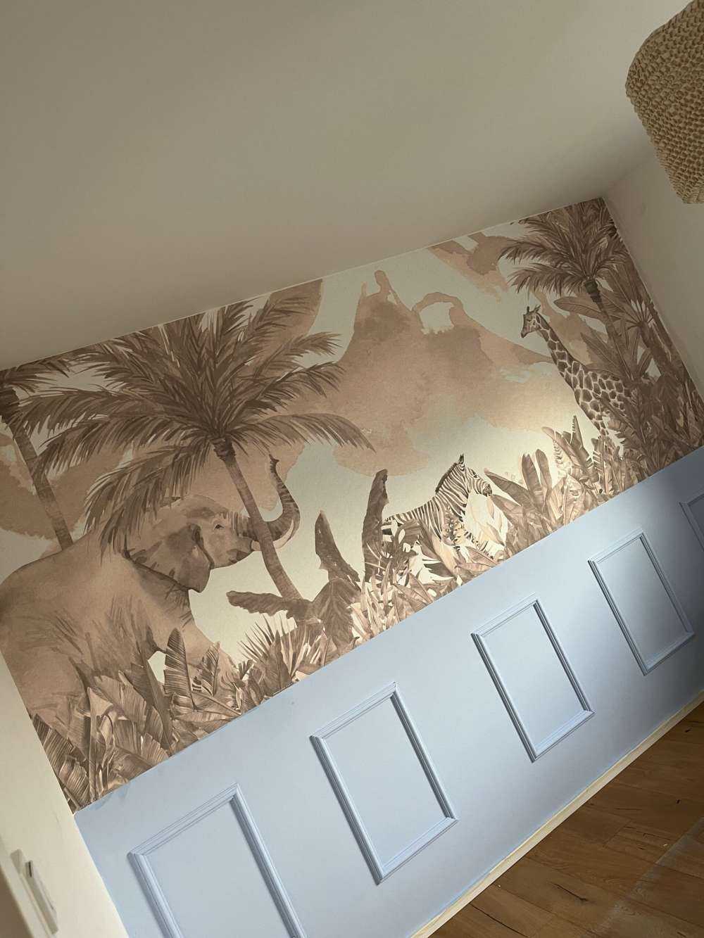 Jungle animals in taupe