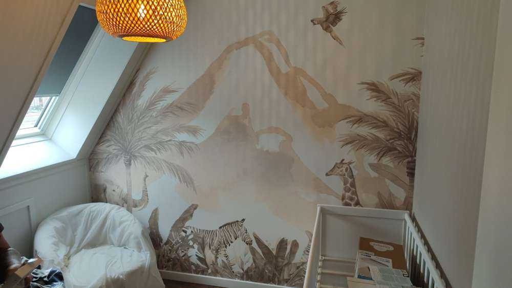 Jungle animals in taupe