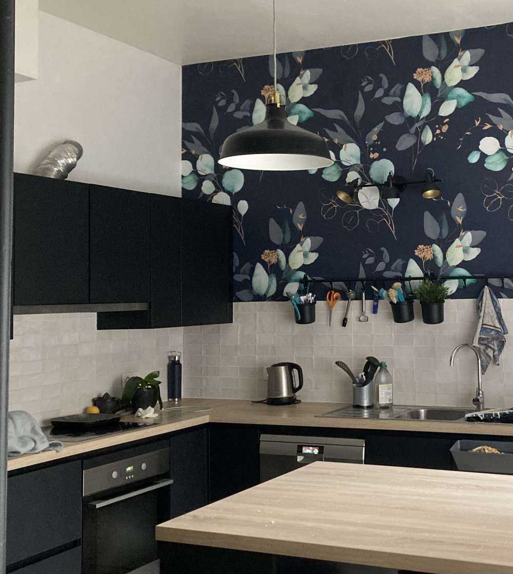 Dark blue leaves with gold