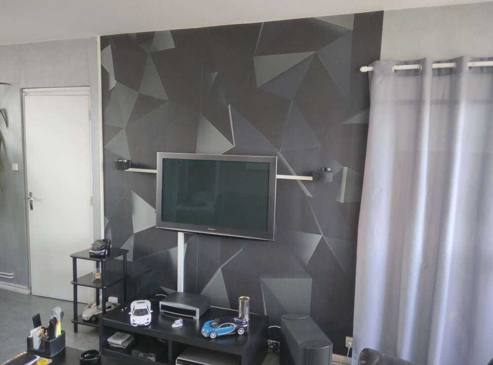 Dark triangles
