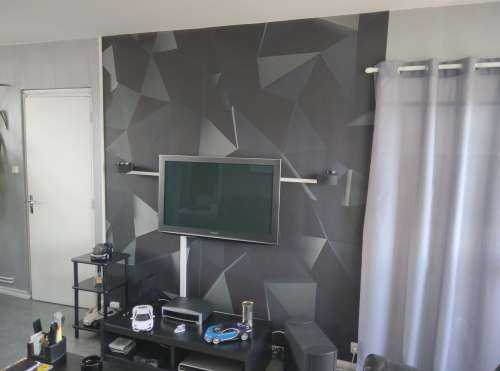 Dark triangles