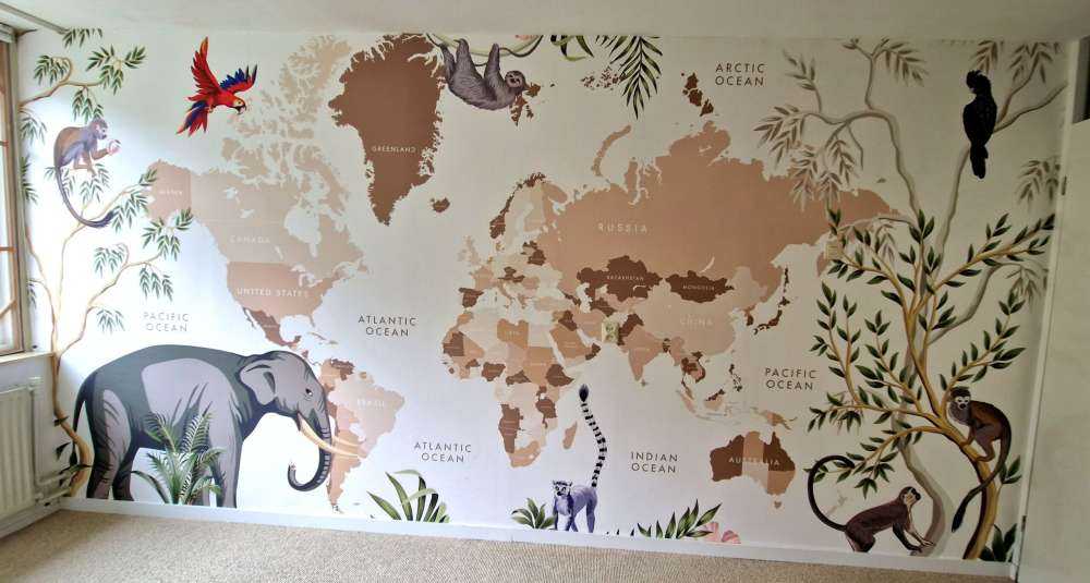 World map with jungle animals