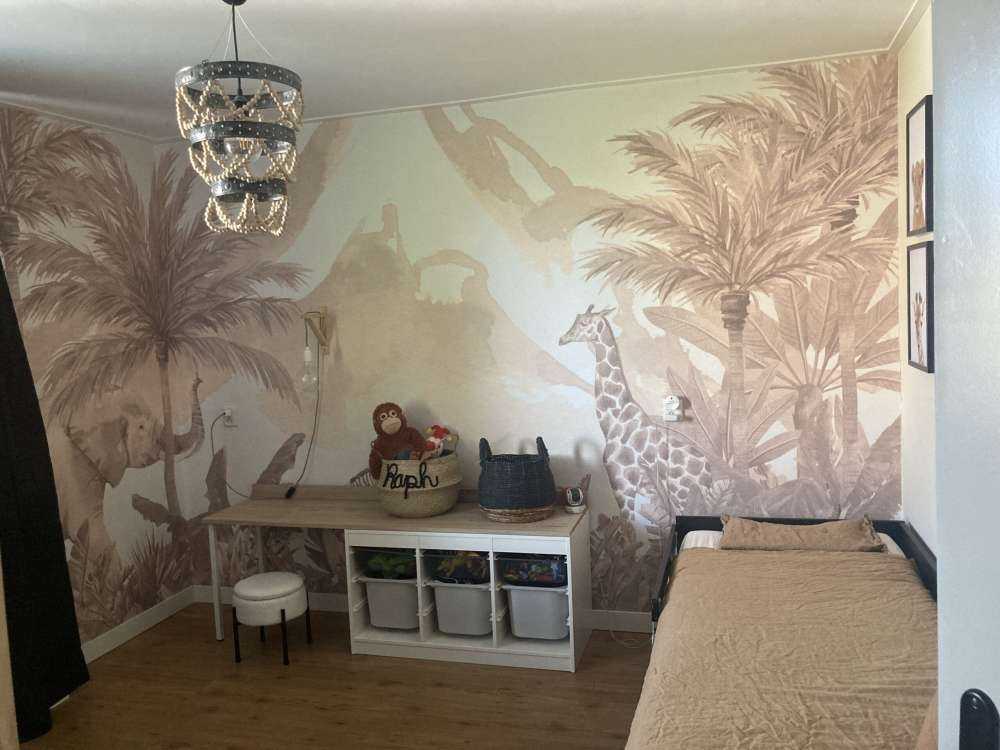 Jungle animals in taupe
