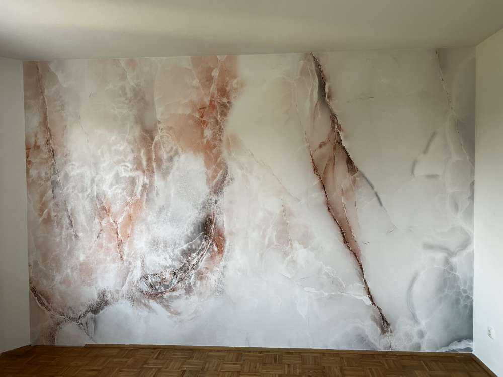 Marble with pink tint