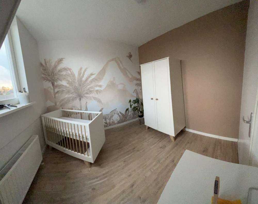 Jungle animals in taupe