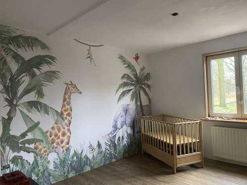 Colorful jungle animals