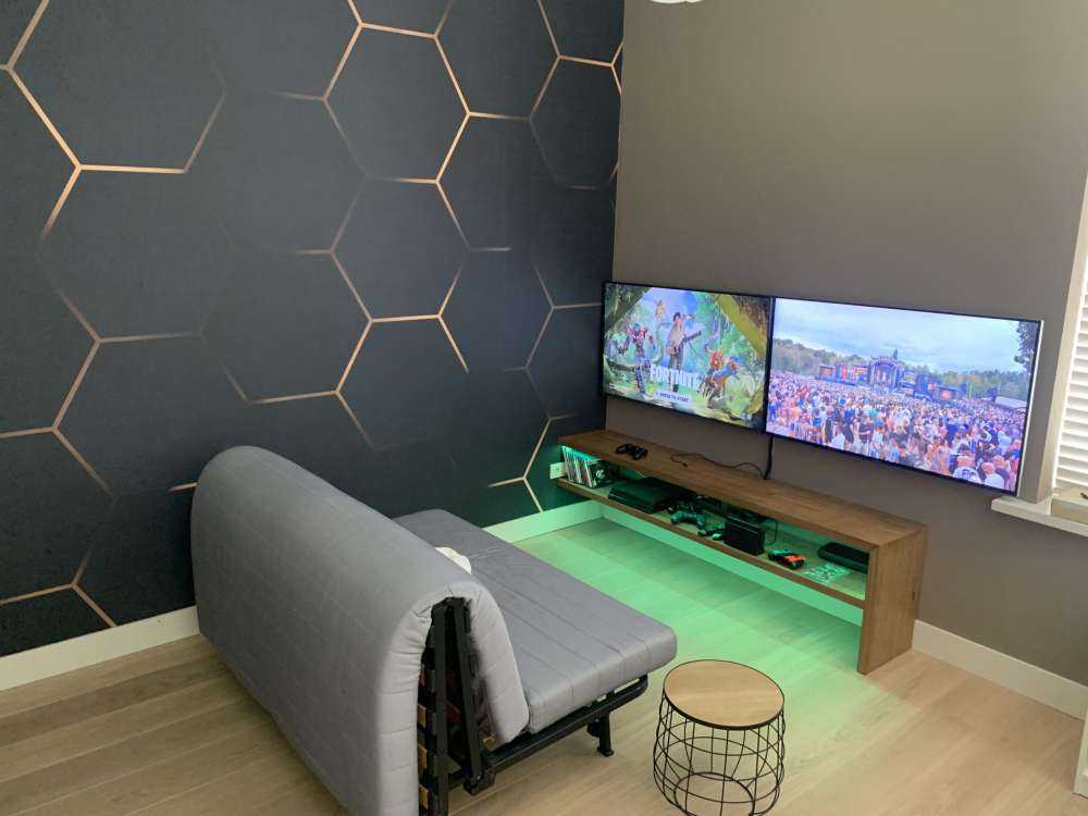 Luxury honeycomb