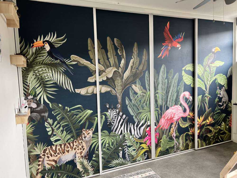 Colored jungle animals