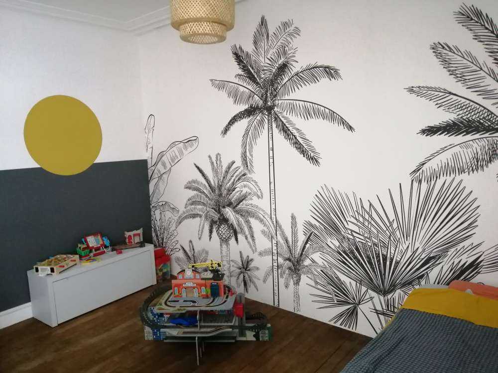 Drawn palm trees