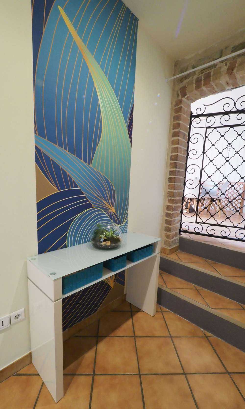 Blue and green leaves