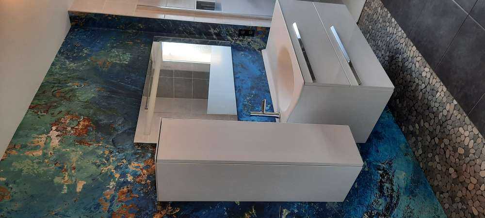 Painted water impression