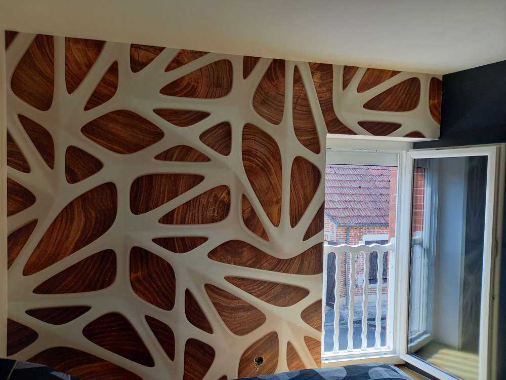 White pattern on wood