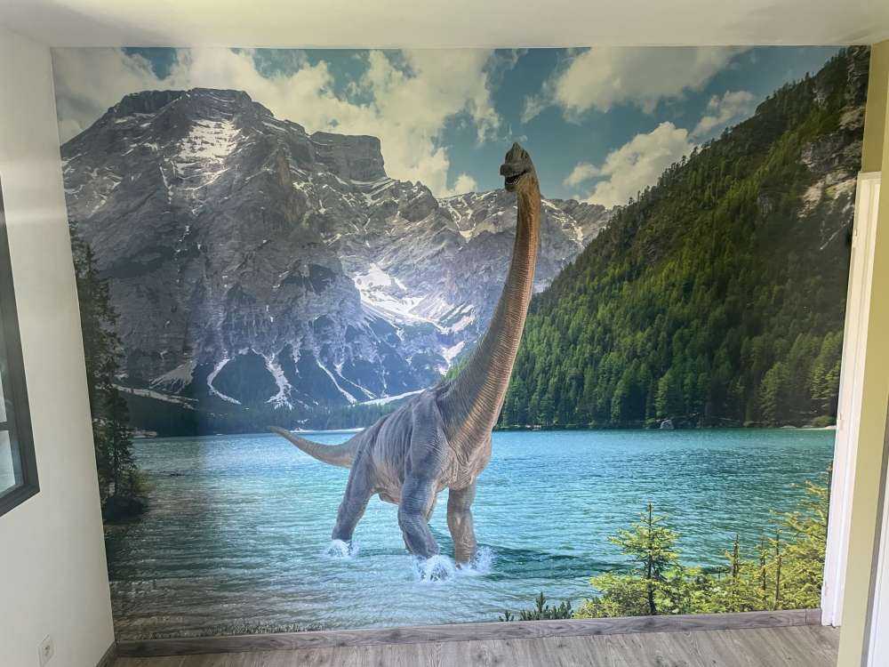 Brachiosaurus in water