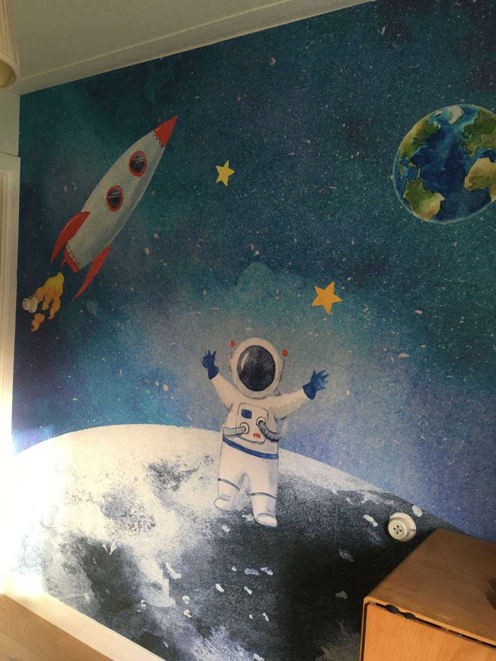 Astronaut on the Moon