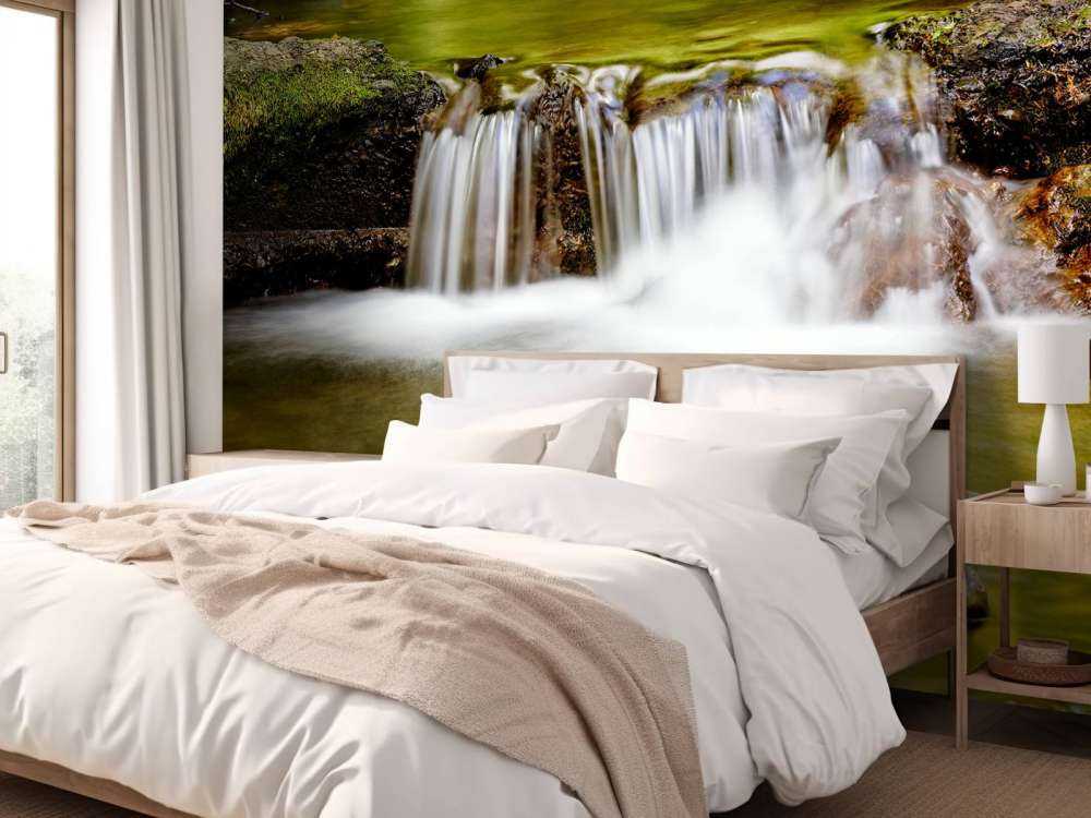 Detailed small waterfall