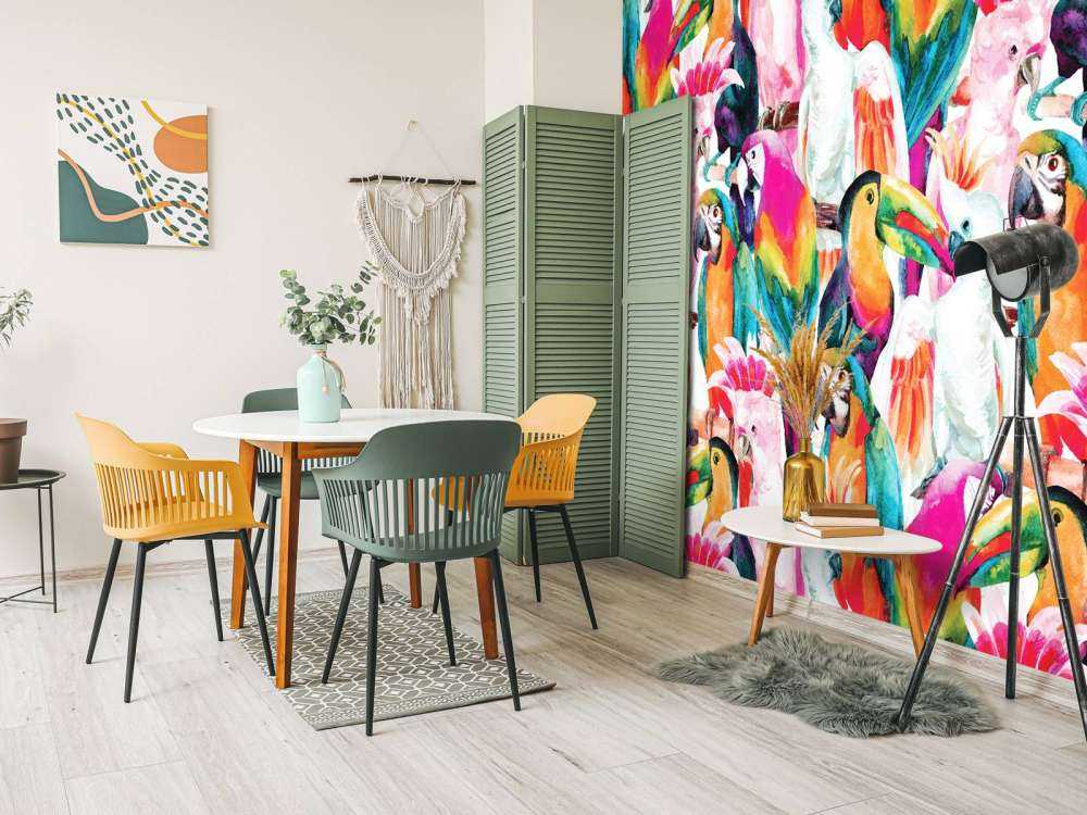 Tropical coloured birds