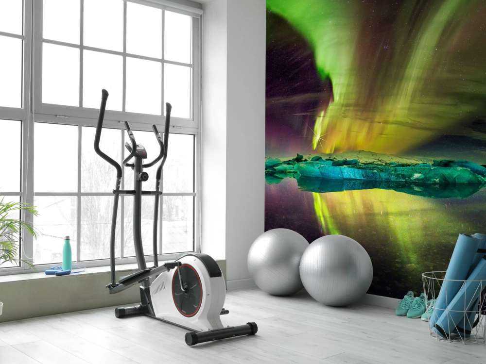 Northern lights in Jökulsárlón