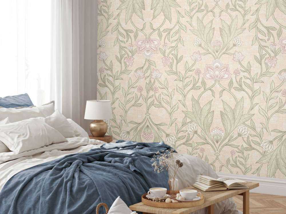 Morris floral damask - peach fuzz