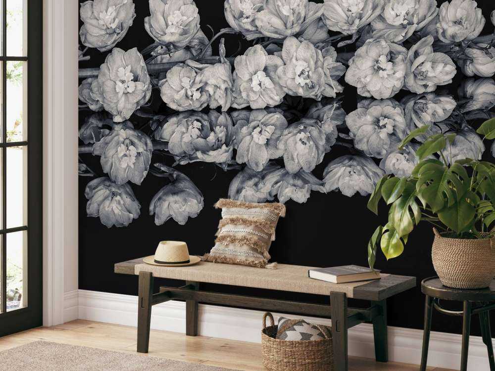 Weerspiegeling bloemen zwart-wit