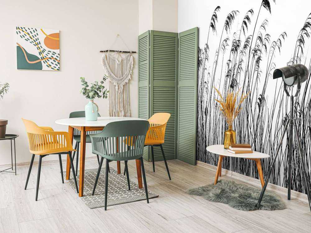 Reed along the waterfront in black and white