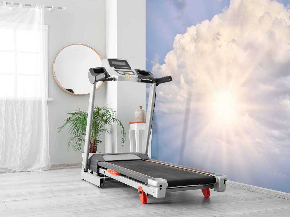 Sun rays through the clouds