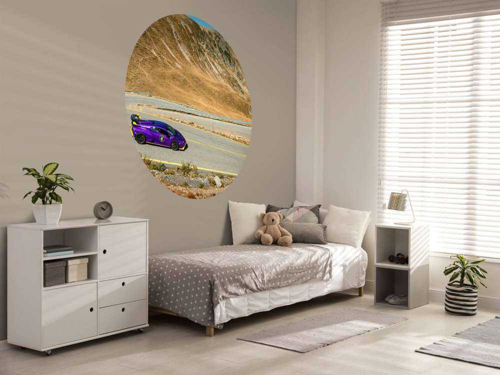 Lamborghini Huracán on mountain pass