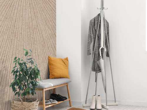 Structure with lines in beige brown
