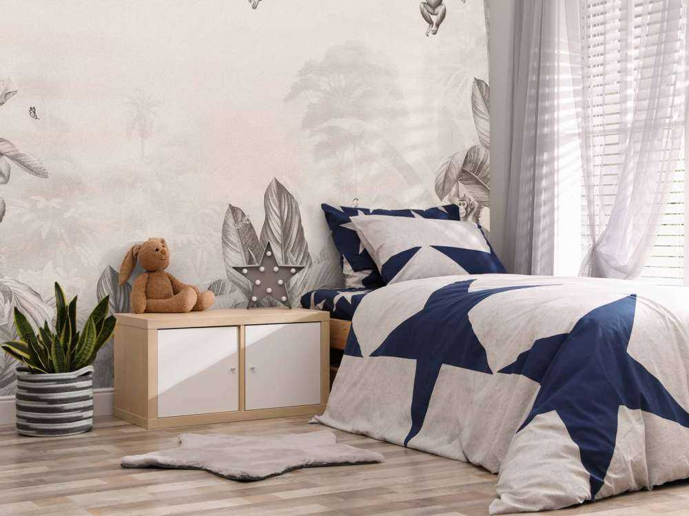 Playful jungle meeting