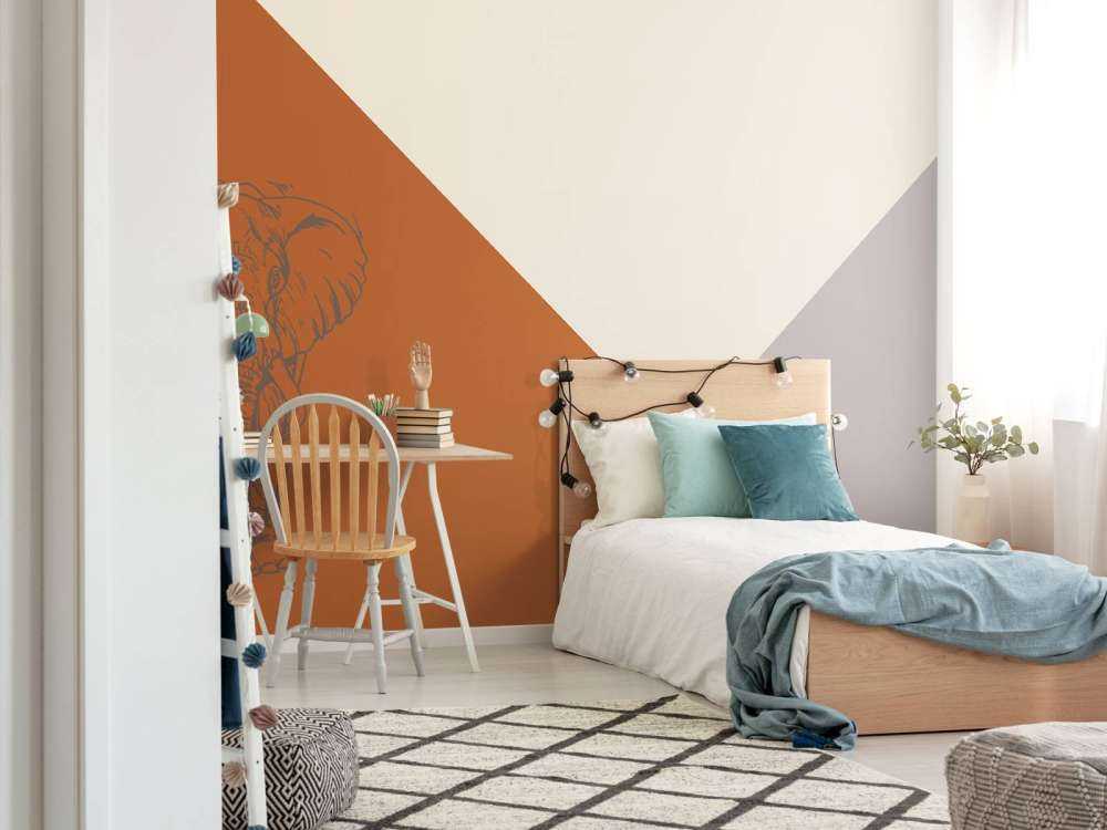 Rusty triangles with elephant