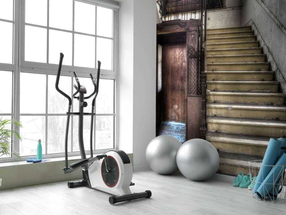 Abandoned wooden cage lift