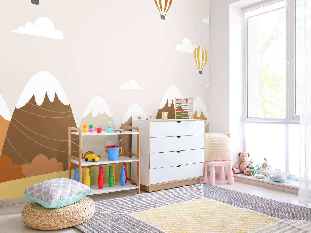 Hot air balloons with mountains